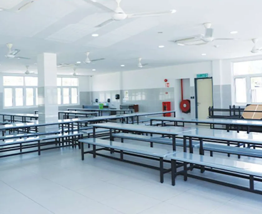 翠林城國際學校學生餐廳用餐區